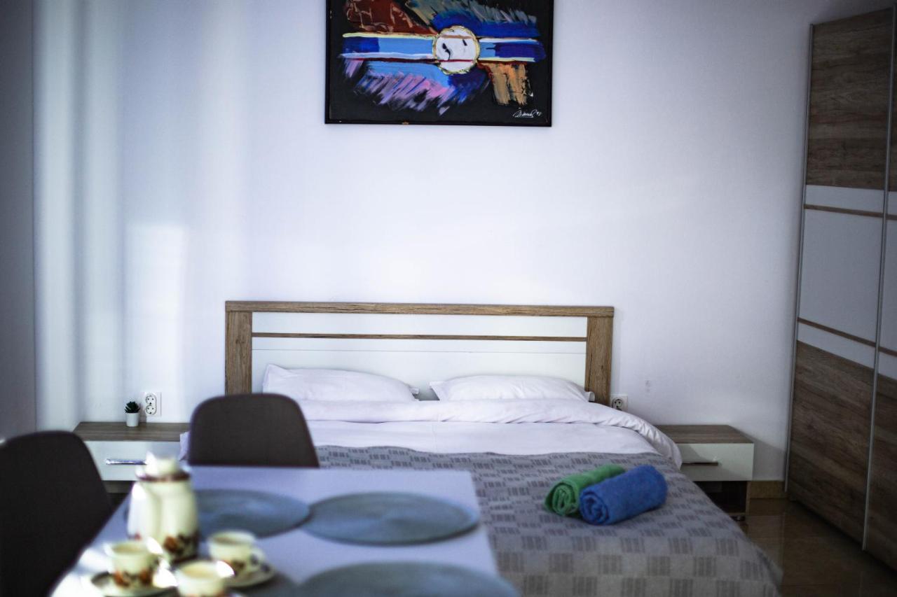 One Room Apart T3 With Free Parking Cluj-Napoca Exteriör bild
